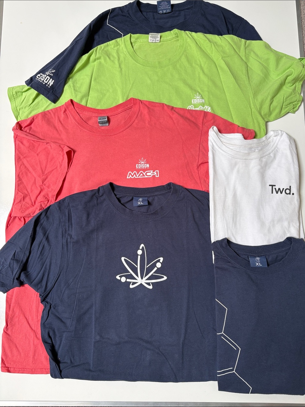 Men’s swag weed T-shirt bundle sz XL